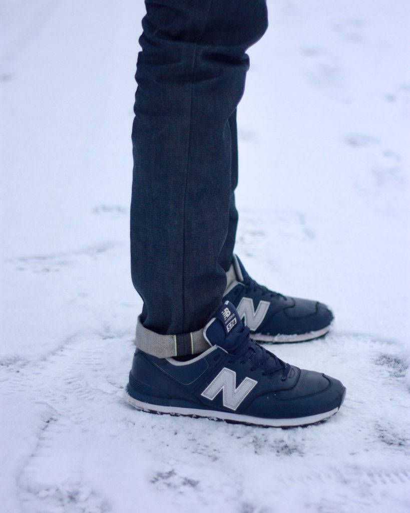 reflective jeans side view of selvedge